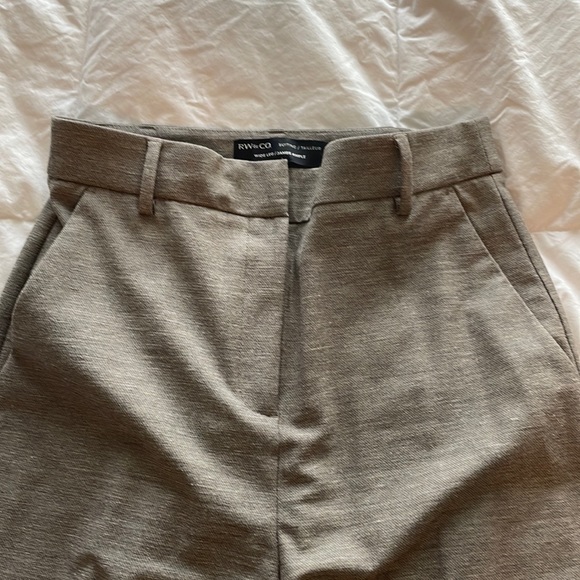 See previous listing for matching blazer. Taupe ultra high waist wide leg pant - Picture 1 of 5